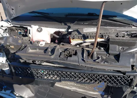 2024 Chevrolet Express Cargo Rwd 2500 Regular Wheelbase Wt из США, поврежденный, VIN 1GCWGAFP6R1250432